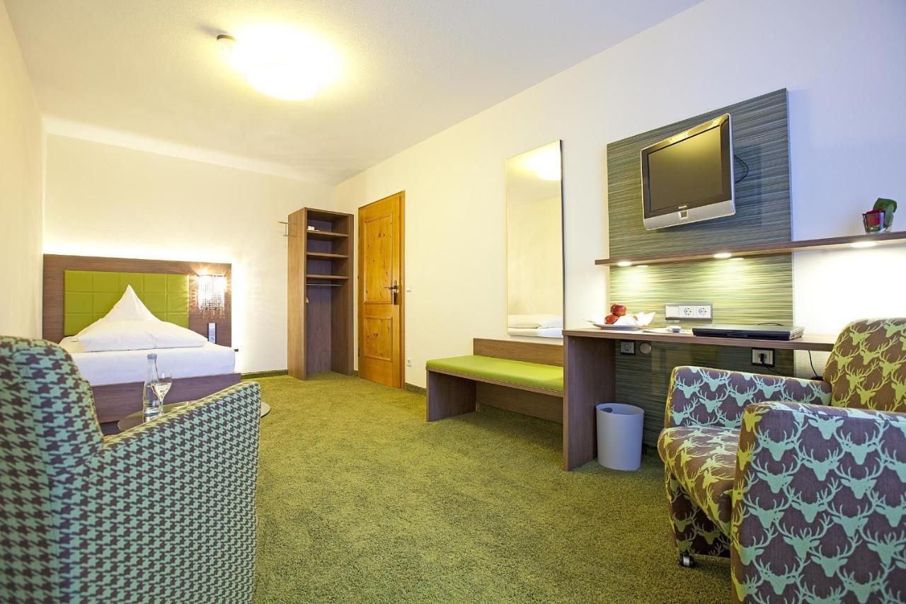 Hotel Hirsch Leonberg Quarto foto
